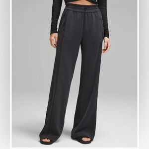 Lululemon Ribbed Softstreme High-Rise Pant 32.5" Black size 6